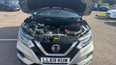 Nissan Qashqai 1.3 DiG-T Acenta Premium 5dr Petrol Hatchback